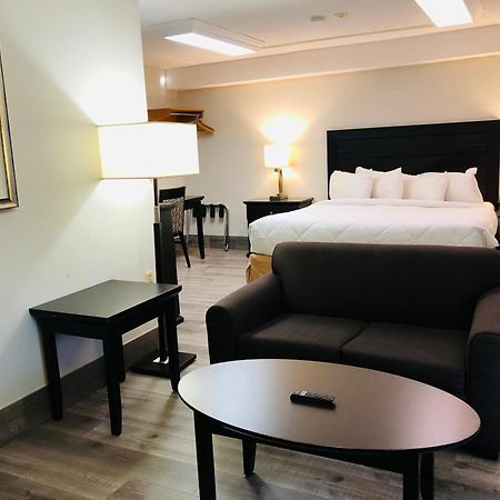 Travelodge By Wyndham Welland Exterior foto